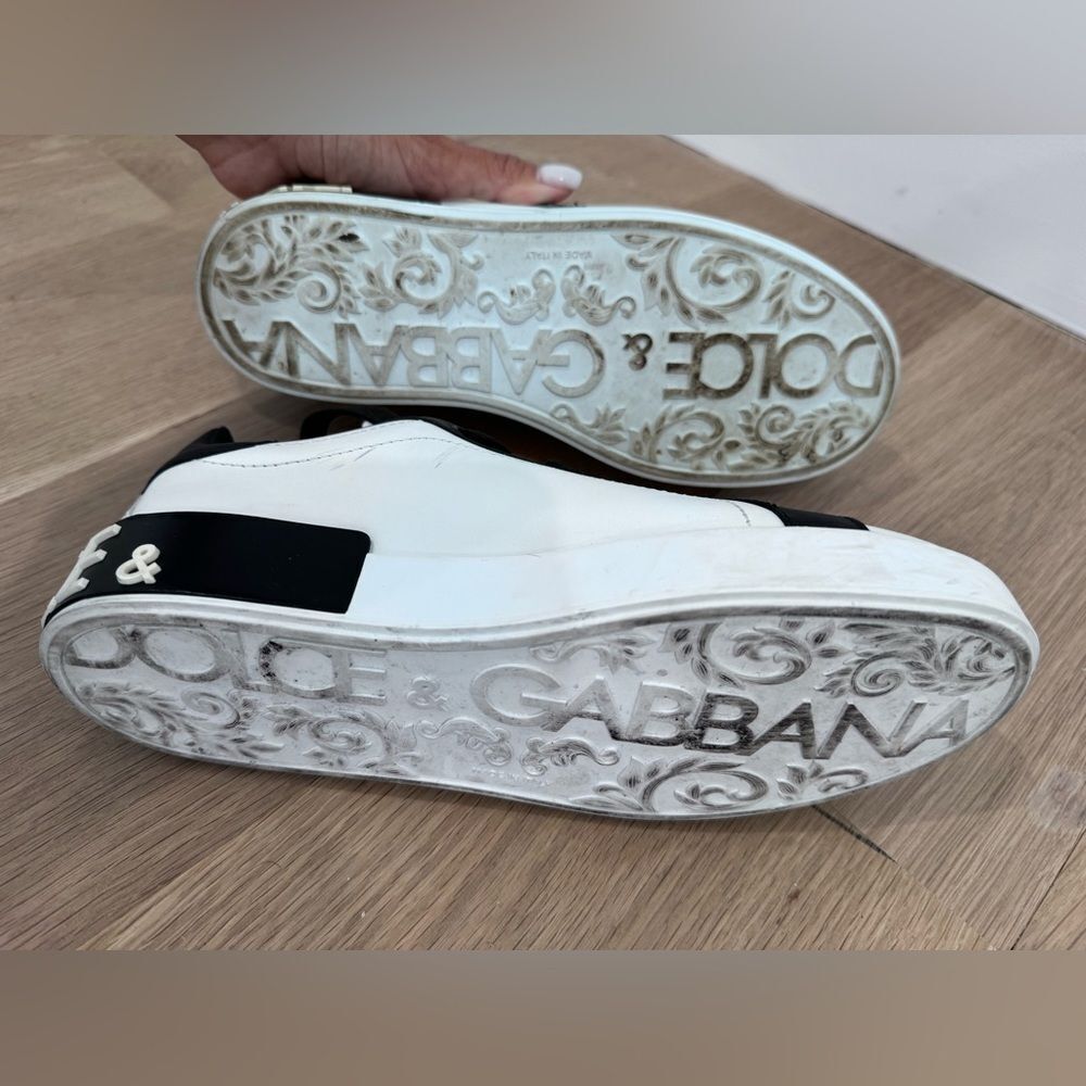 Dolce & Gabbana White Love Logo-Embossed Leather Sneakers Size IT 40 - Picture 6 of 10
